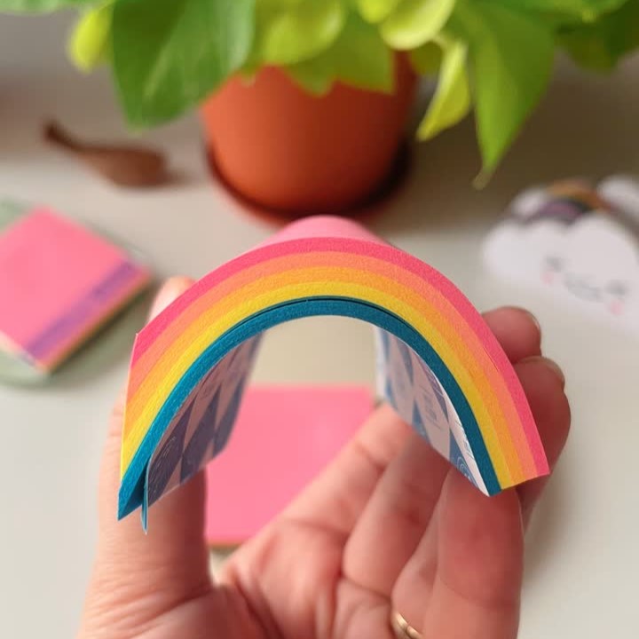 استیک نوت رنگین کمونی